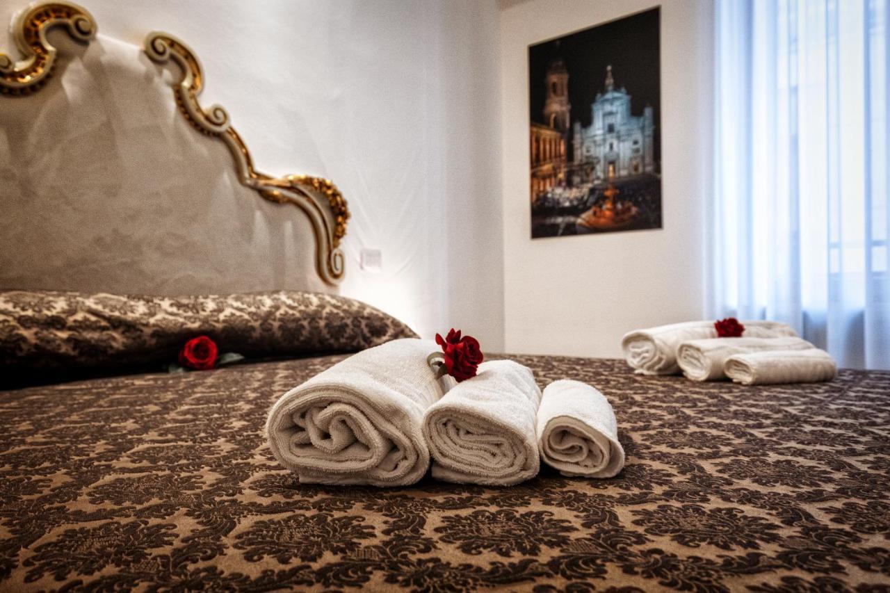 Sinfonia 23 Hotel Ravenna Bagian luar foto
