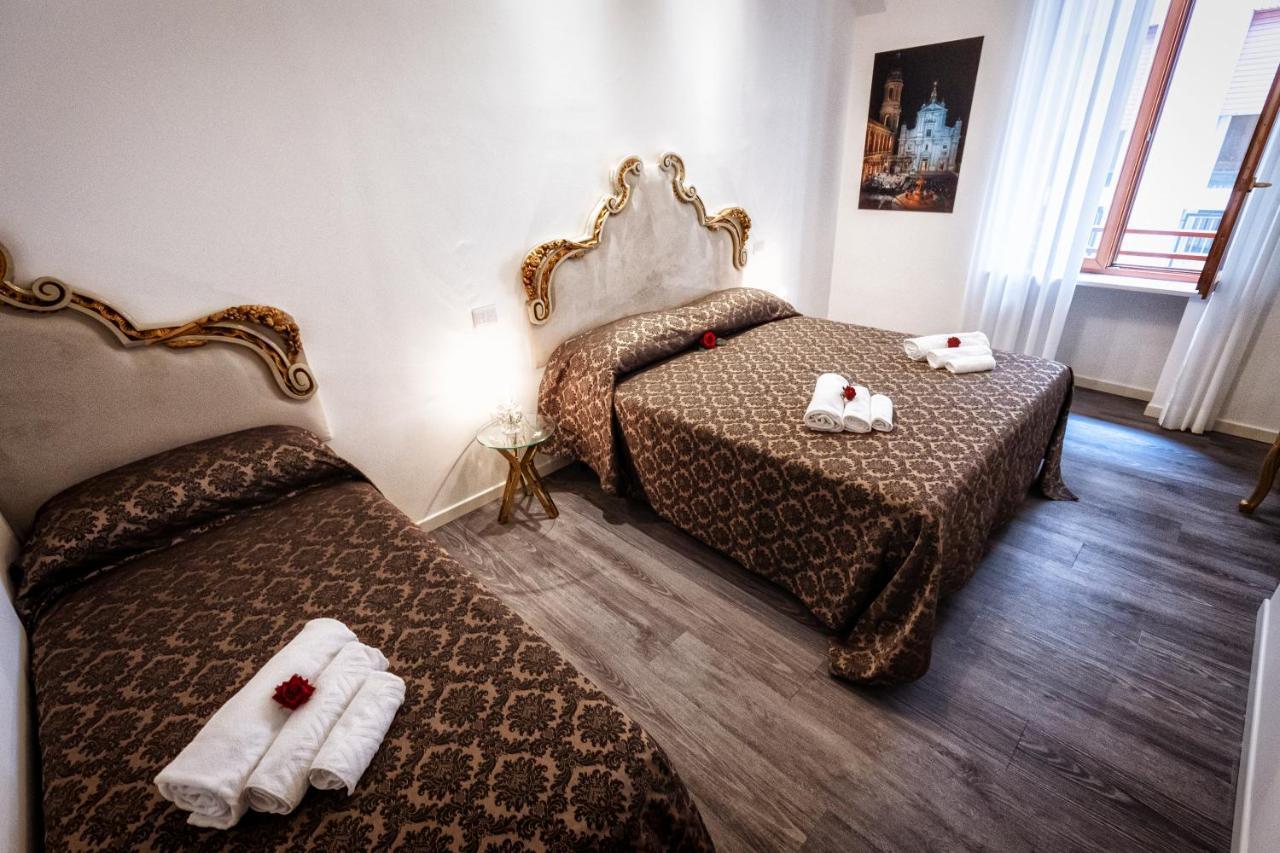 Sinfonia 23 Hotel Ravenna Bagian luar foto